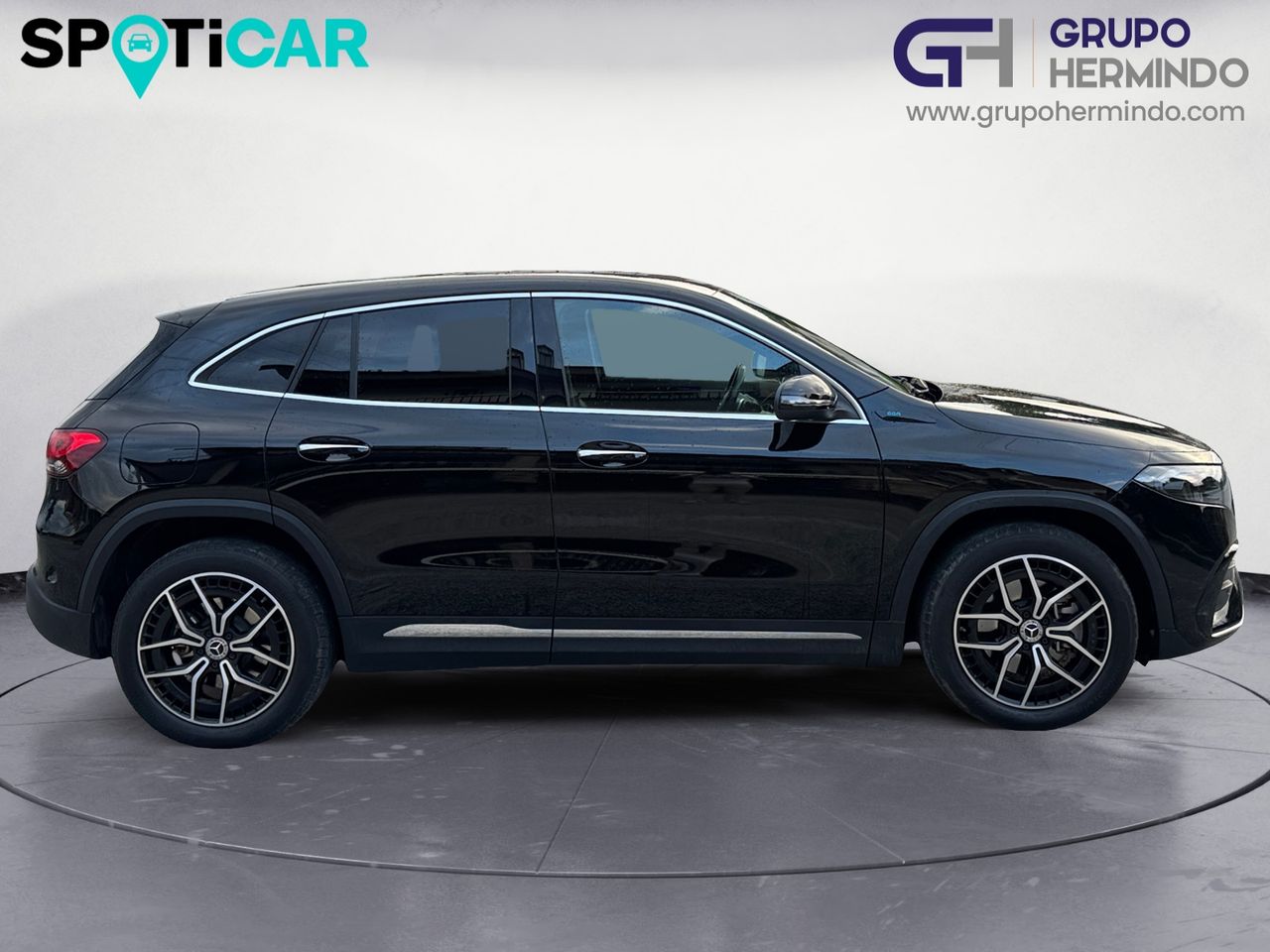 Mercedes EQA 250 AMG LINE LL 19