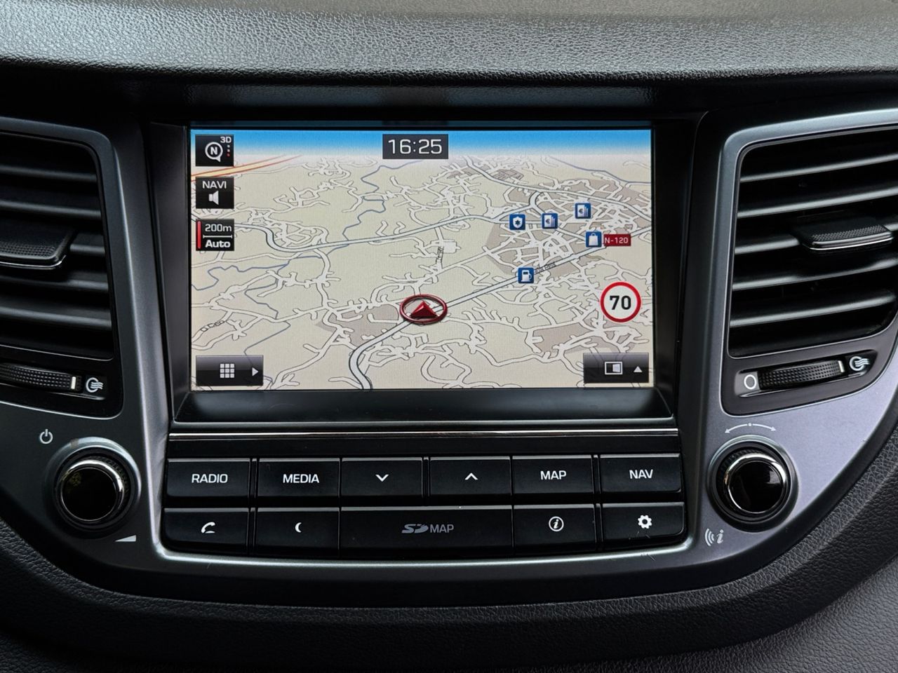 Hyundai Tucson 1.7 CRDI BLUE DR 25 ANIVERSARIO SKY 4X2 - Foto 2