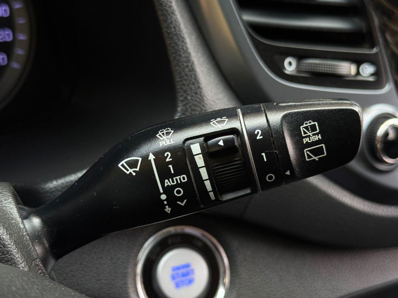 Hyundai Tucson 1.7 CRDI BLUE DR 25 ANIVERSARIO SKY 4X2 - Foto 2