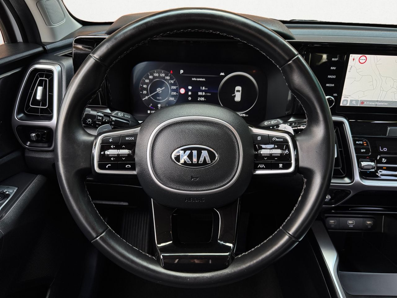 Kia Sorento CRDI DRIVE DCT 4X2 7 PLAZAS - Foto 2