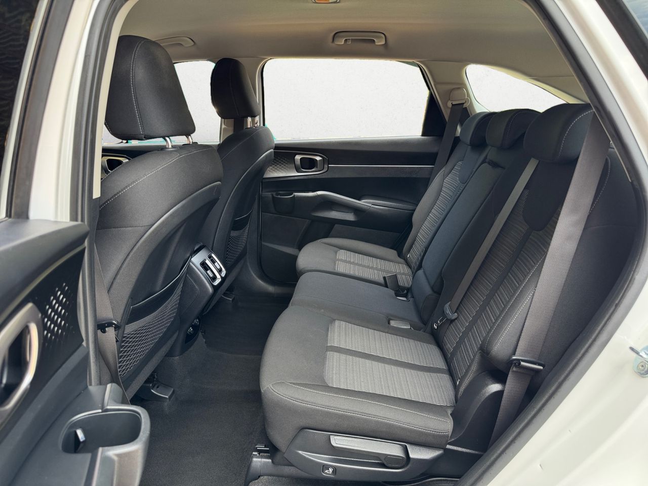 Kia Sorento CRDI DRIVE DCT 4X2 7 PLAZAS - Foto 2