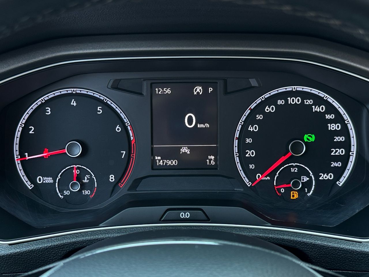 Volkswagen T-Roc 1.5 TSI ADVANCE DSG 7 - Foto 2