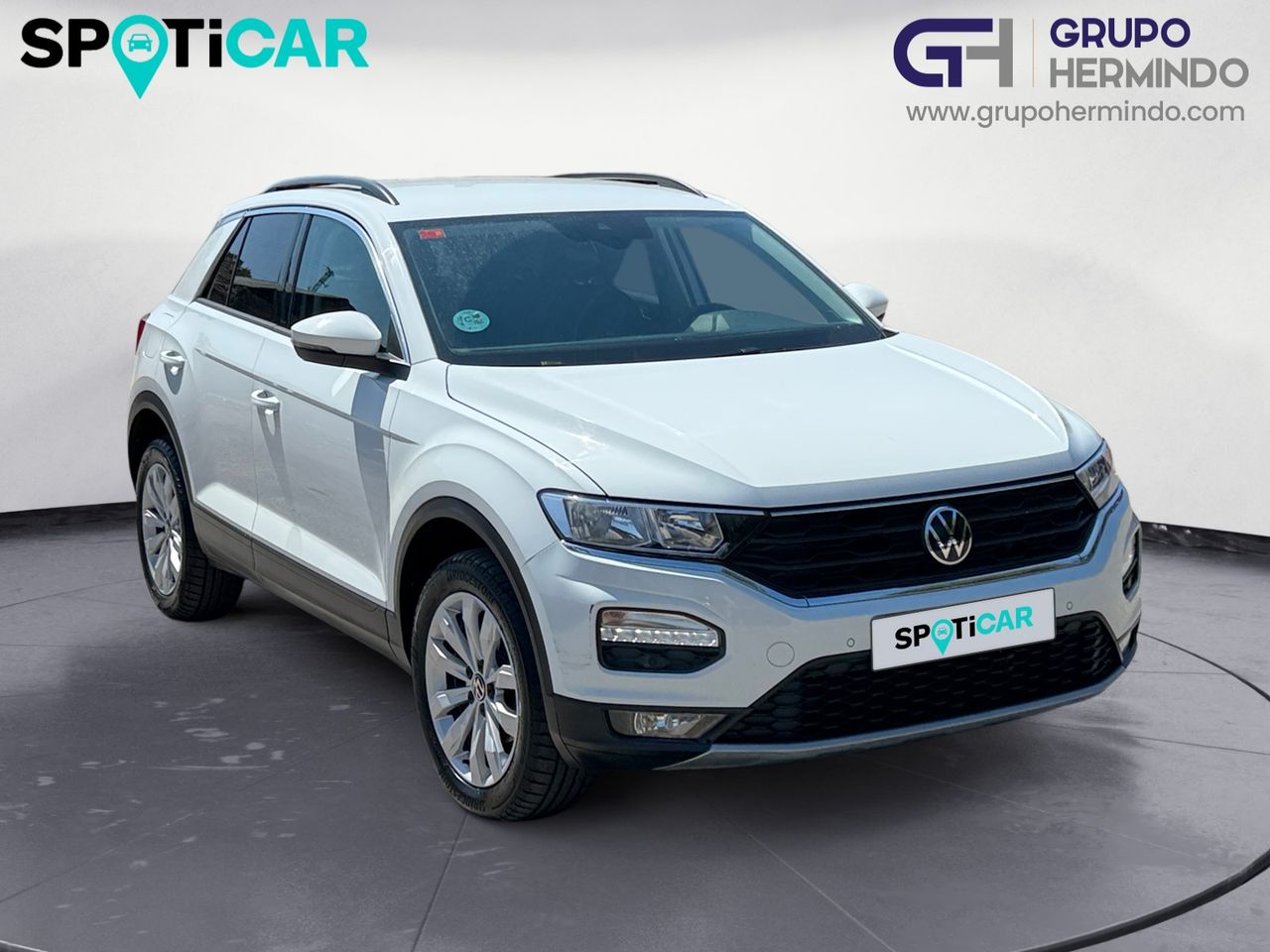 Volkswagen T-Roc 1.5 TSI ADVANCE DSG 7 - Foto 2