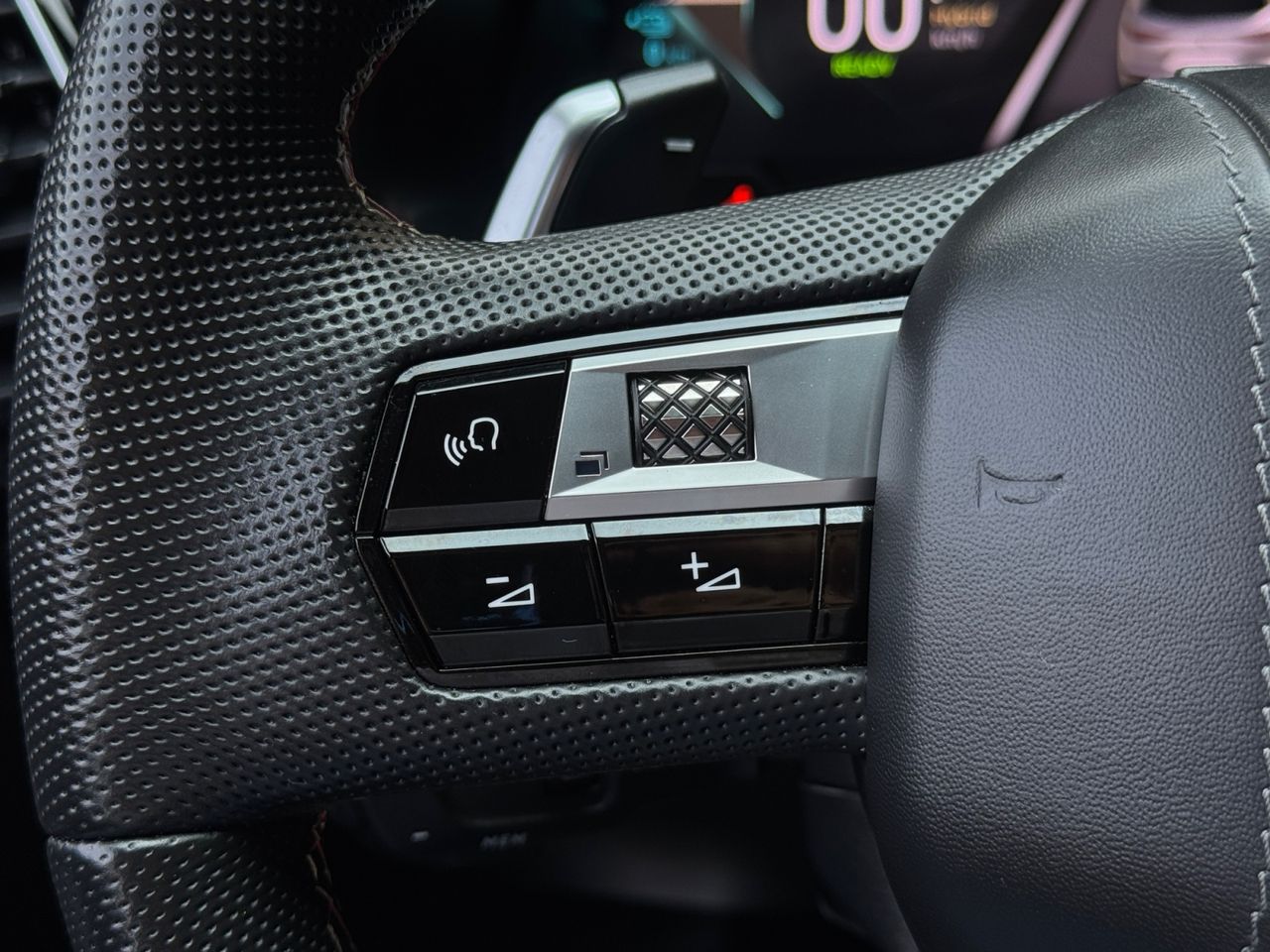 DS DS 7 Crossback E TENSE PERFORMANCE LINE - Foto 2