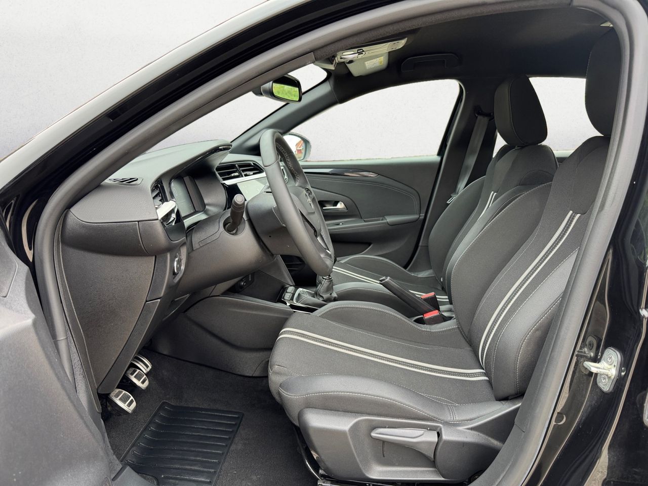 Opel Corsa GS 1.2T XHL MT6 100 CV - Foto 2