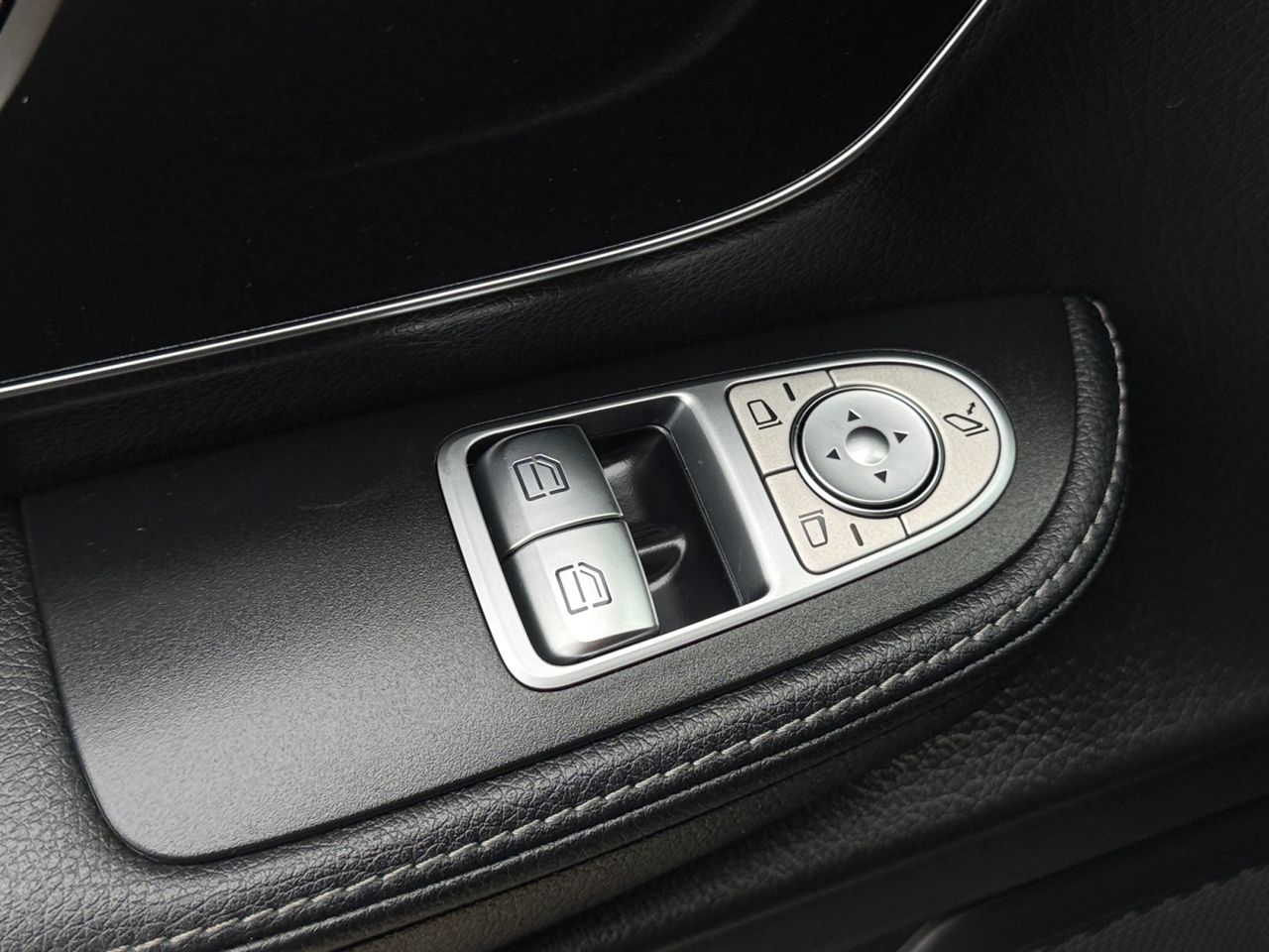 Mercedes Clase V 250 D AVANTGARDE LARGO 7 PLAZAS - Foto 2