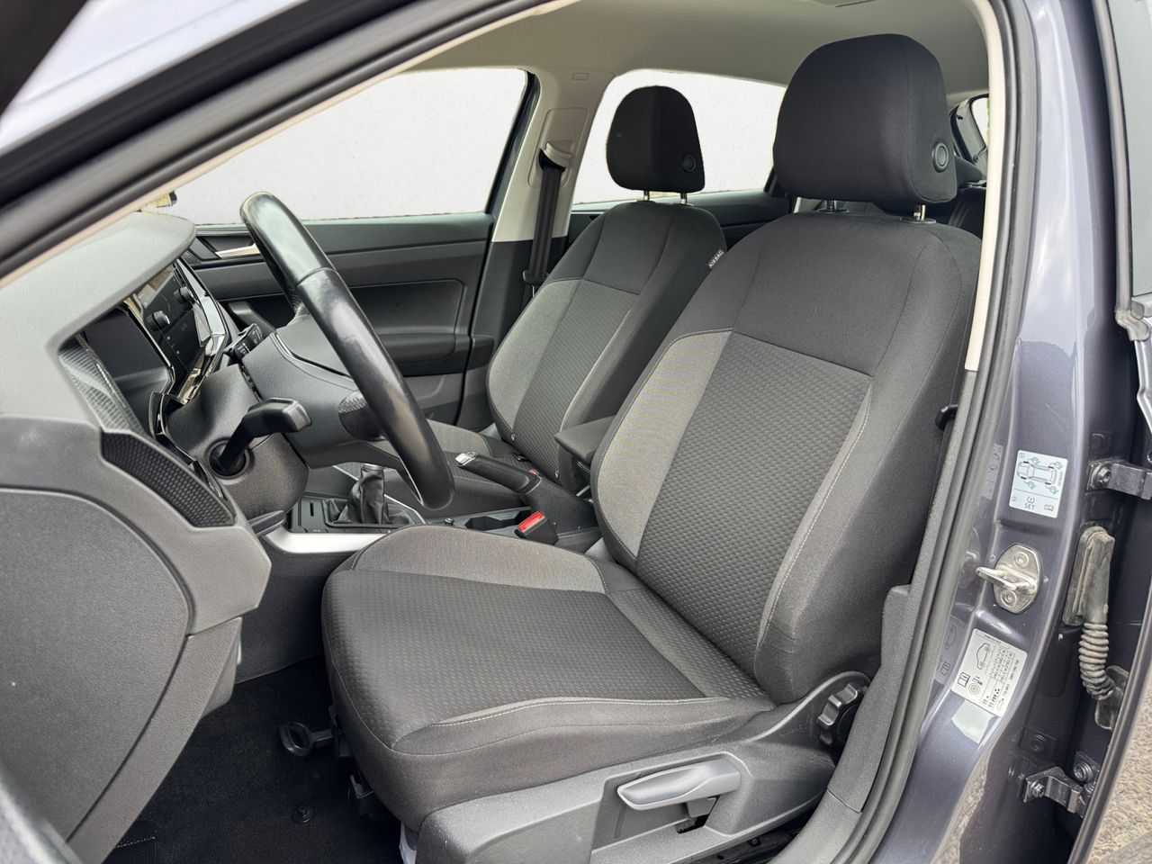 Volkswagen Polo 1.0 TSI LIFE 95 CV - Foto 2