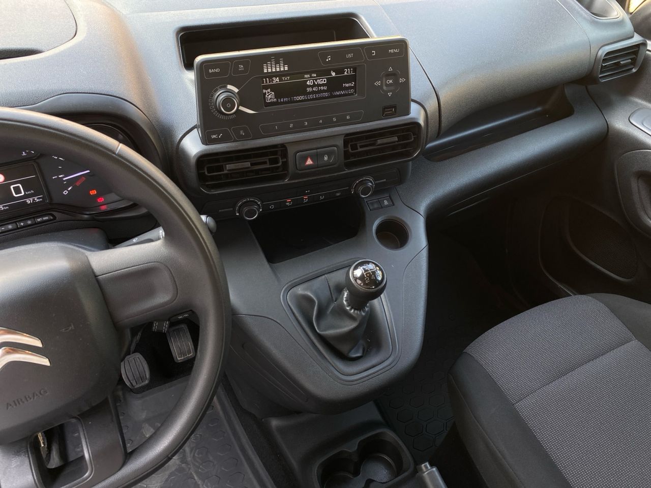 Citroën Berlingo TALLA M BLUE HDI 100 CV - Foto 2