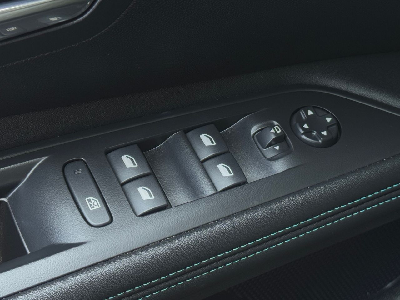 Peugeot 3008 Hybrid ALLURE PACK HYBRID 180 EAT8 - Foto 2