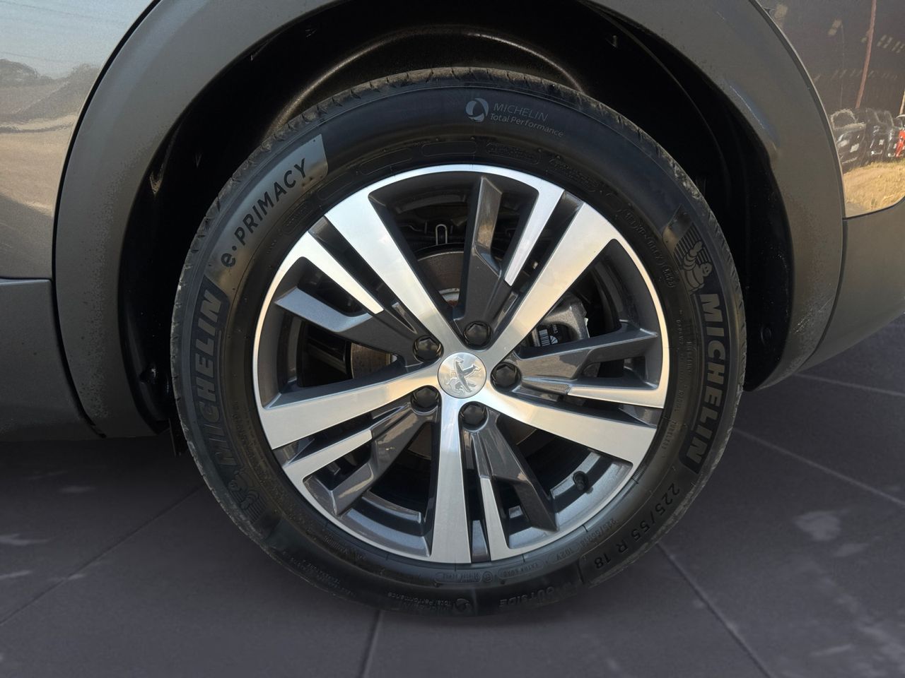 Peugeot 3008 Hybrid ALLURE PACK HYBRID 180 EAT8 - Foto 2