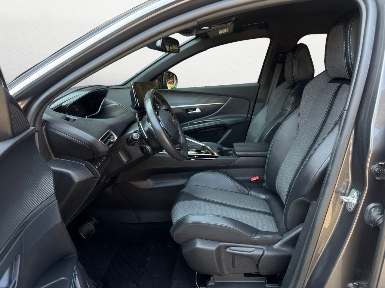 Peugeot 3008 Hybrid ALLURE PACK HYBRID 180 EAT8 - Foto 2