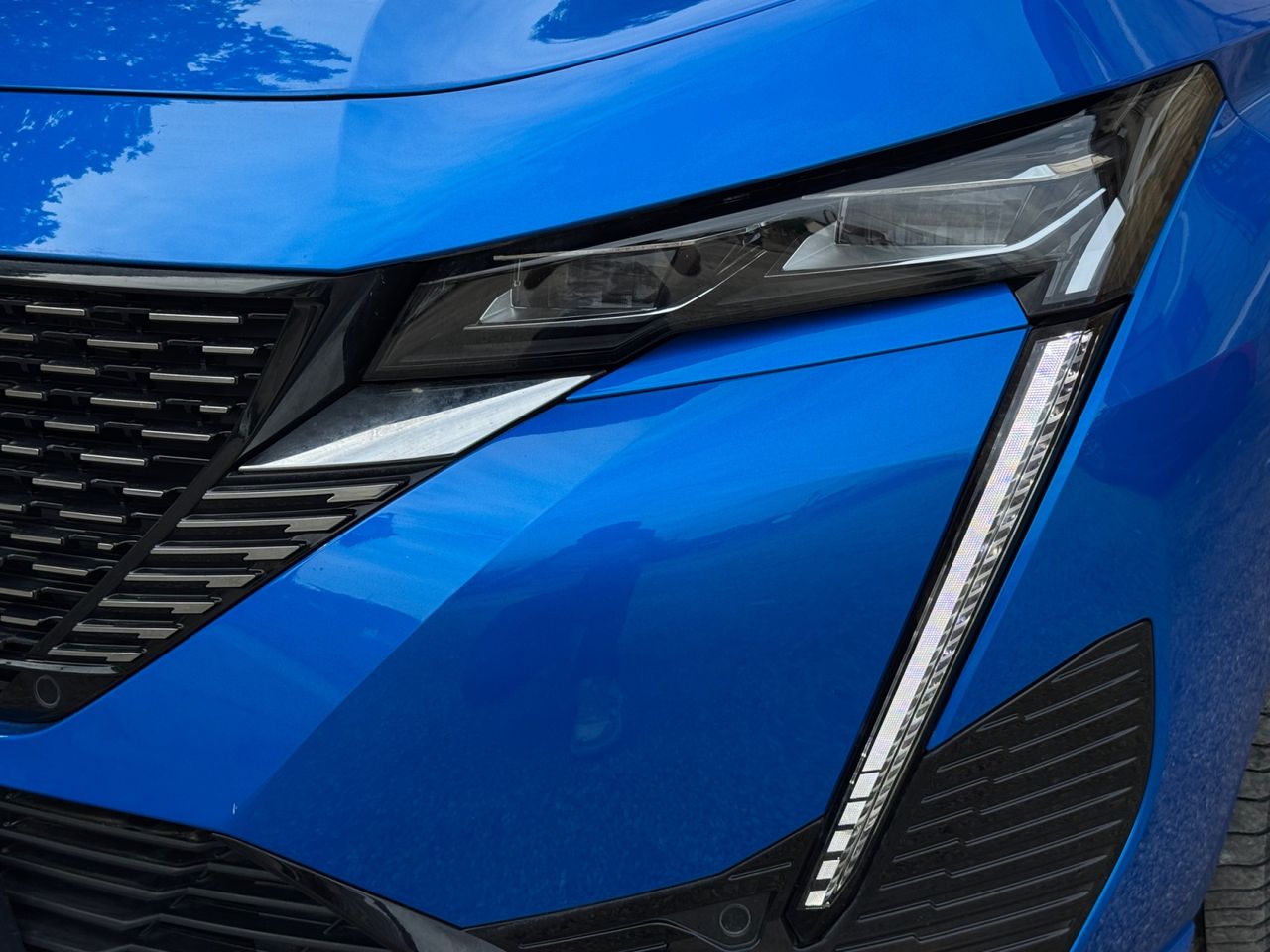 Peugeot 308 GT HYBRID 225 EAT8 - Foto 2