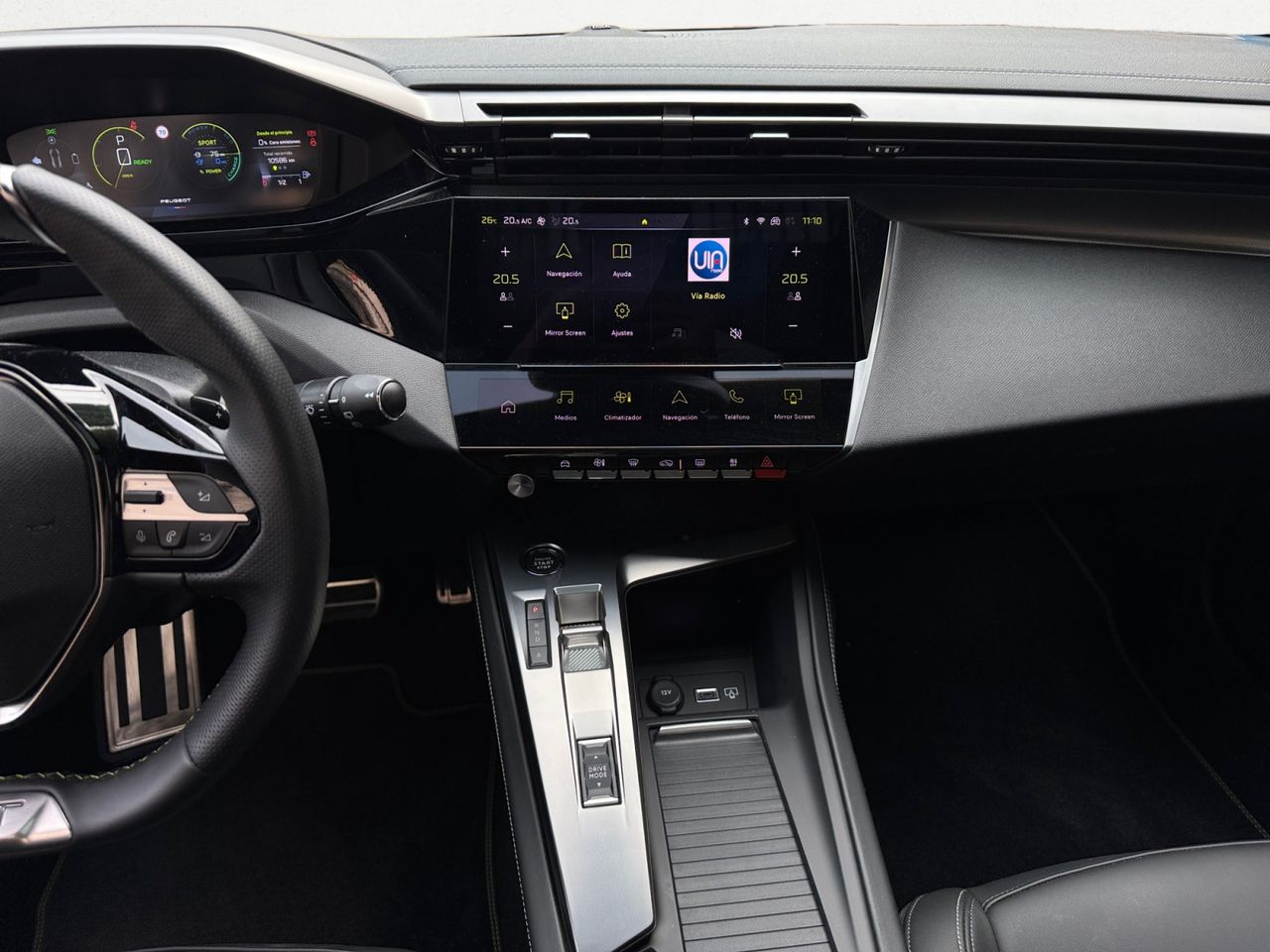 Peugeot 308 GT HYBRID 225 EAT8 - Foto 2