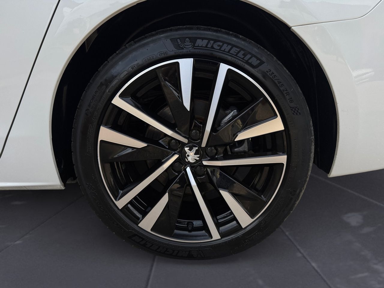 Peugeot 508 Hybrid GT HYBRID 225 EAT8 - Foto 2