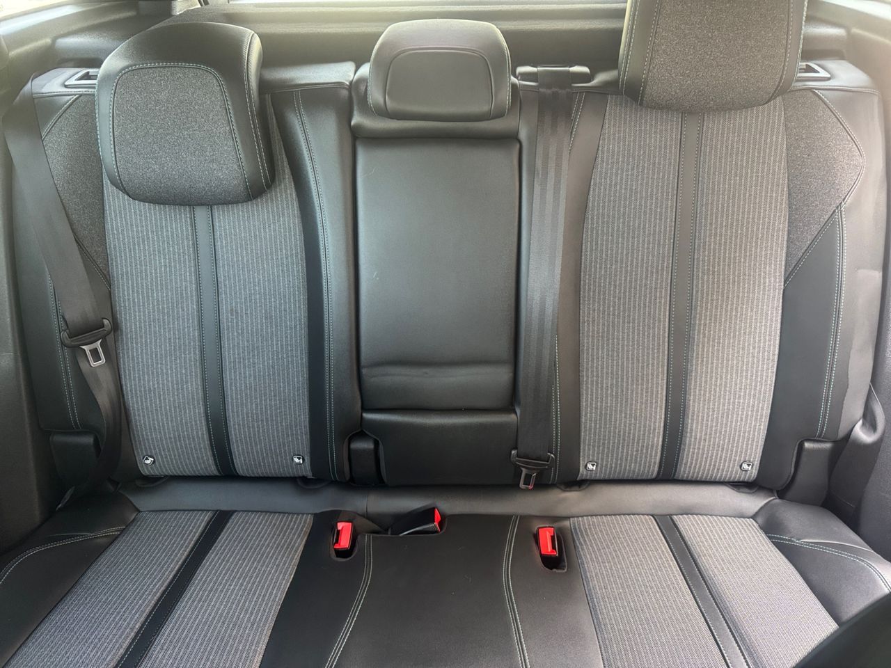 Peugeot 3008 Hybrid ALLURE PACK HYBRID 180 EAT8 - Foto 2