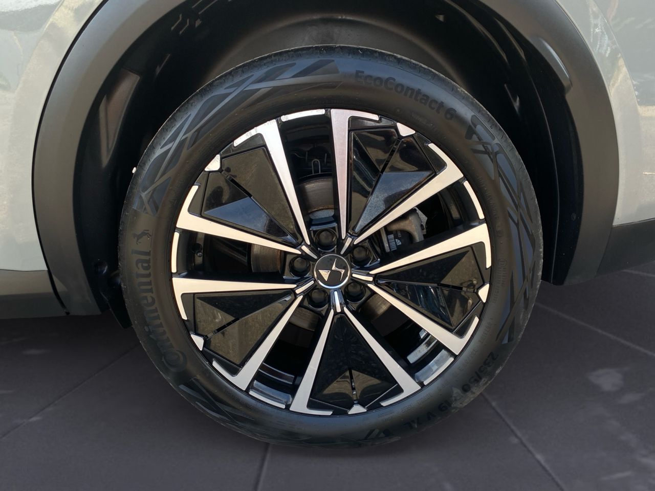 DS DS 7 Crossback E TENSE 225 RIVOLI - Foto 2
