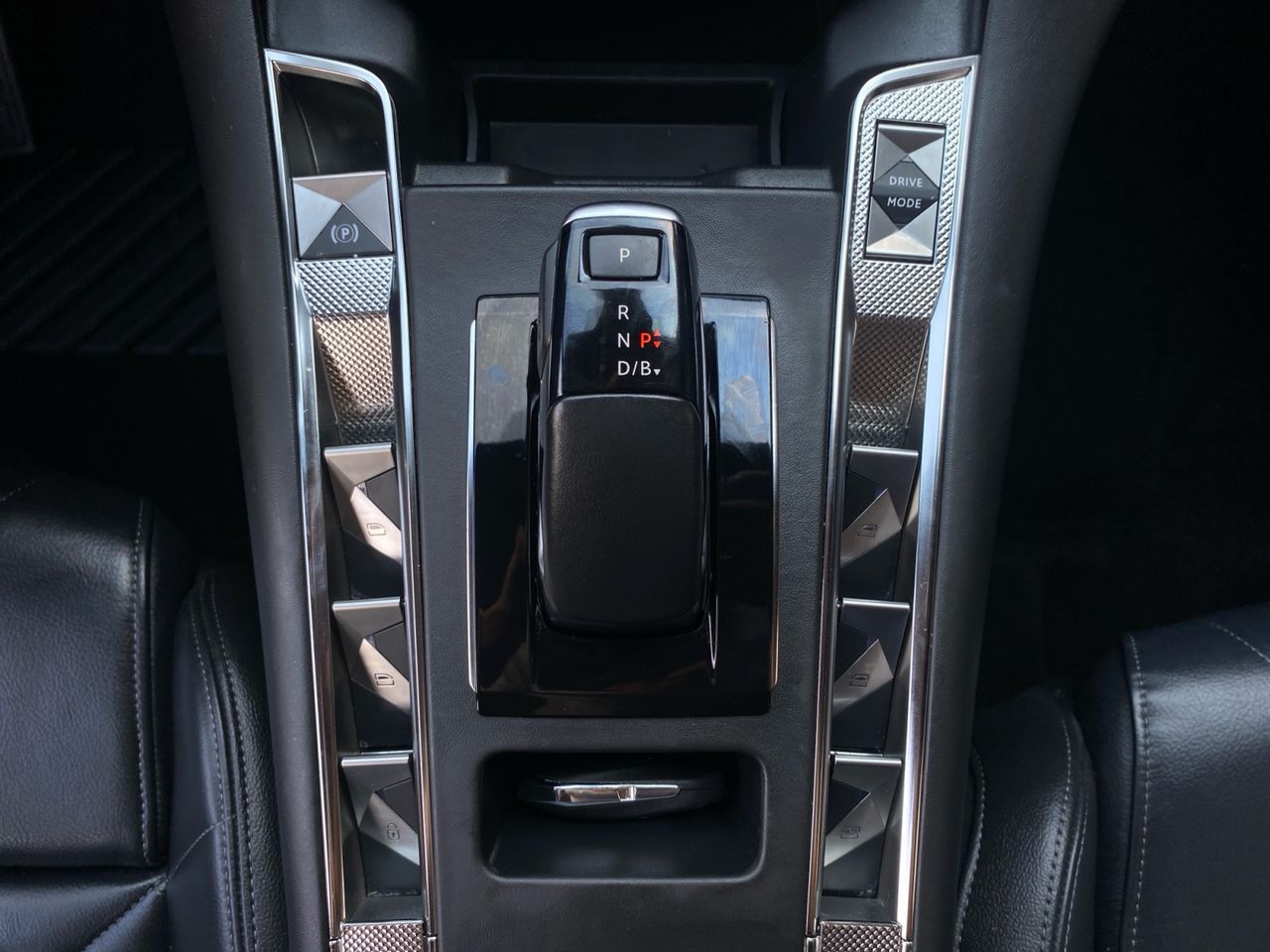 DS DS 7 Crossback E TENSE 225 RIVOLI - Foto 2