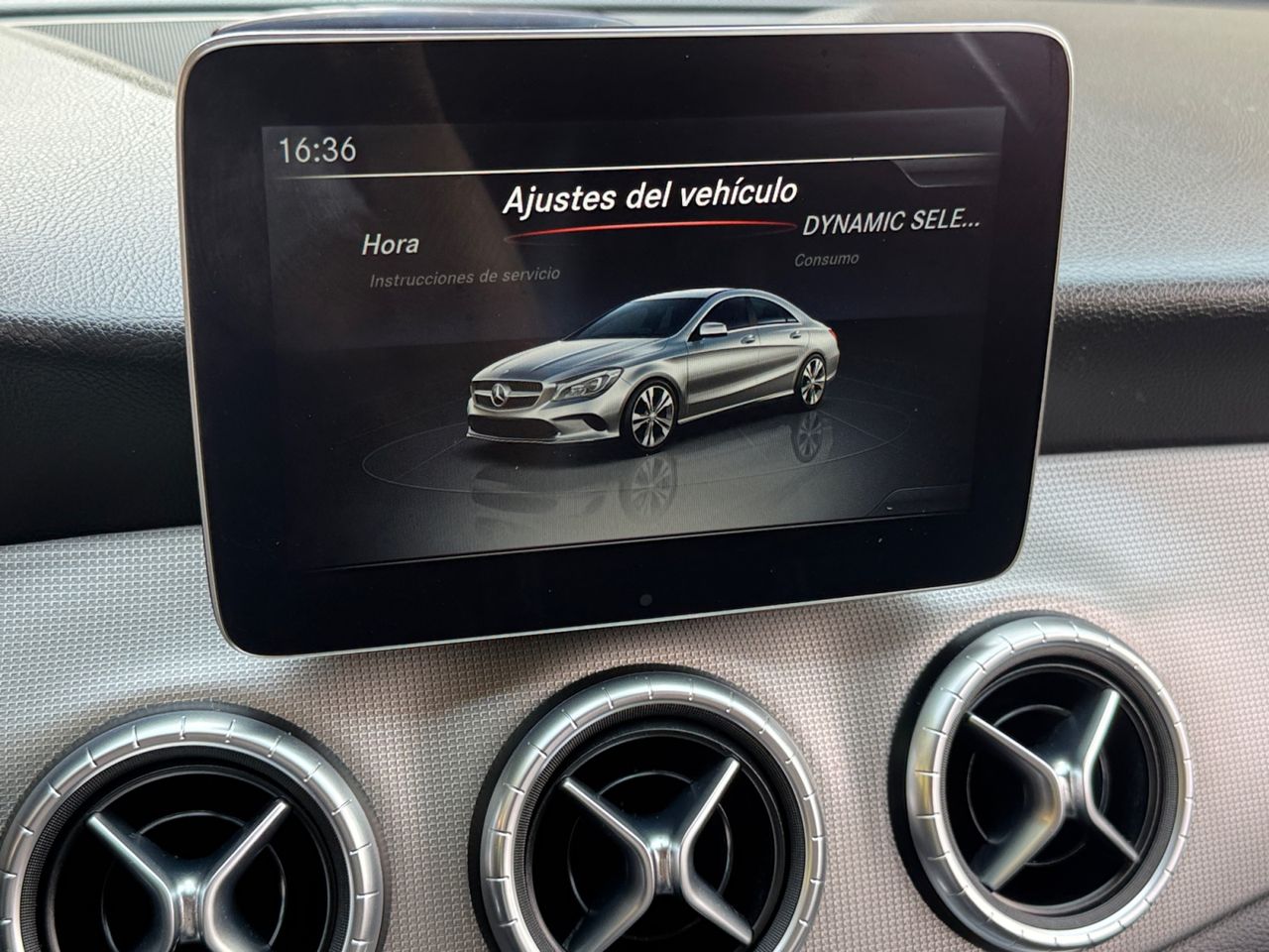 Mercedes CLA 200 D - Foto 2