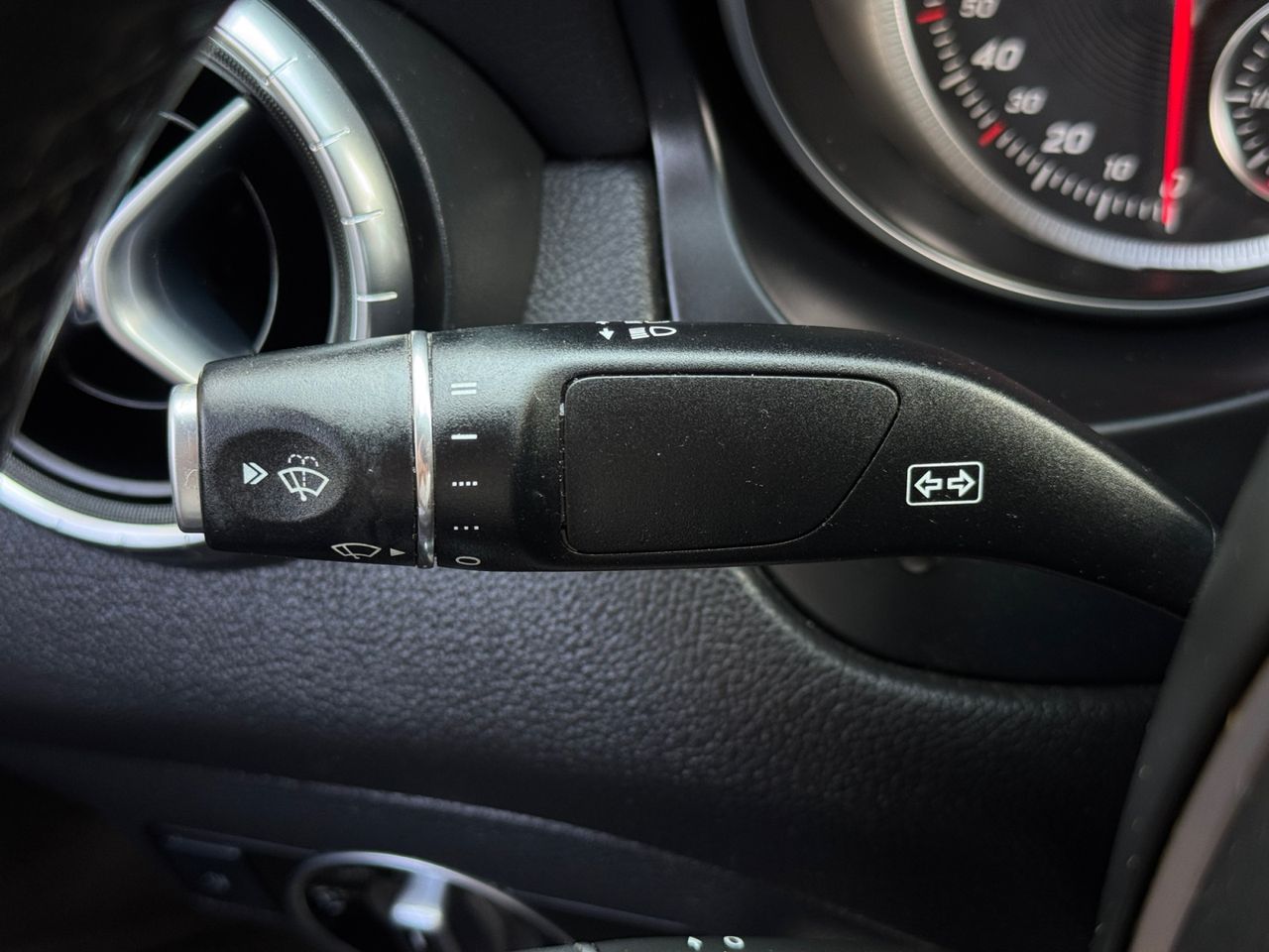 Mercedes CLA 200 D - Foto 2