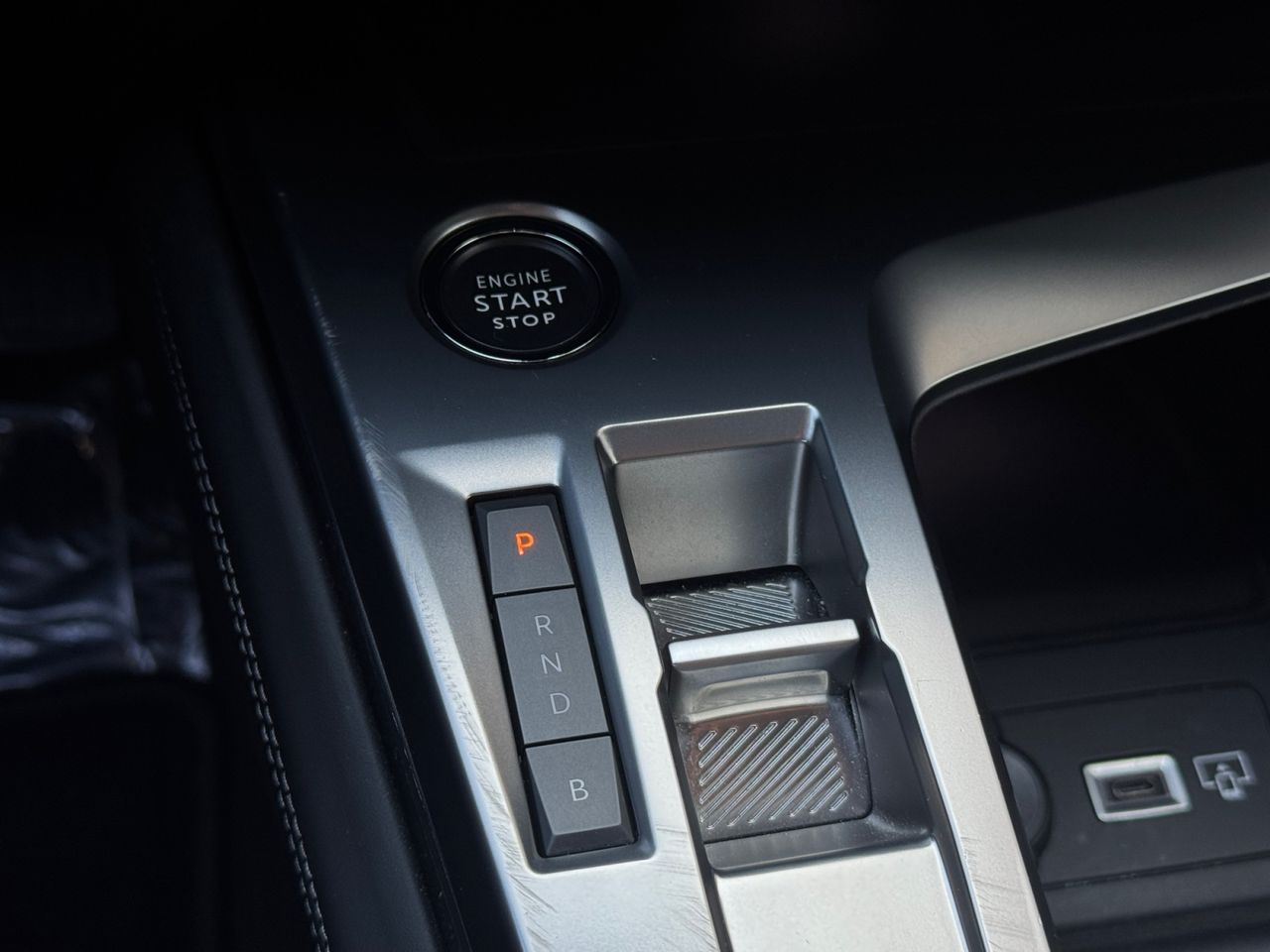 Peugeot 308 ALLURE HYBRID  EAT - Foto 2