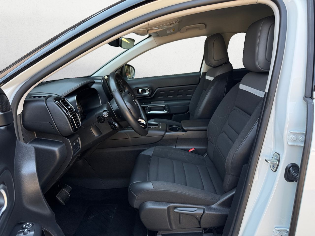 Citroën C5 Aircross HYBRID 225 EAT8 FEEL PACK - Foto 2
