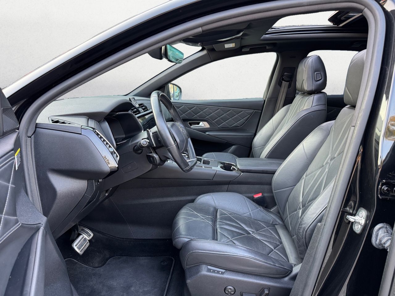 DS DS 7 Crossback E TENSE 300 4X4 LIGNE NOIRE - Foto 2
