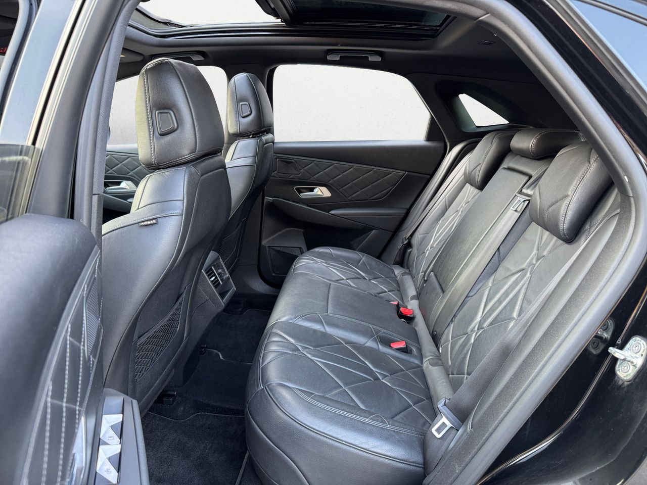 DS DS 7 Crossback E TENSE 300 4X4 LIGNE NOIRE - Foto 2