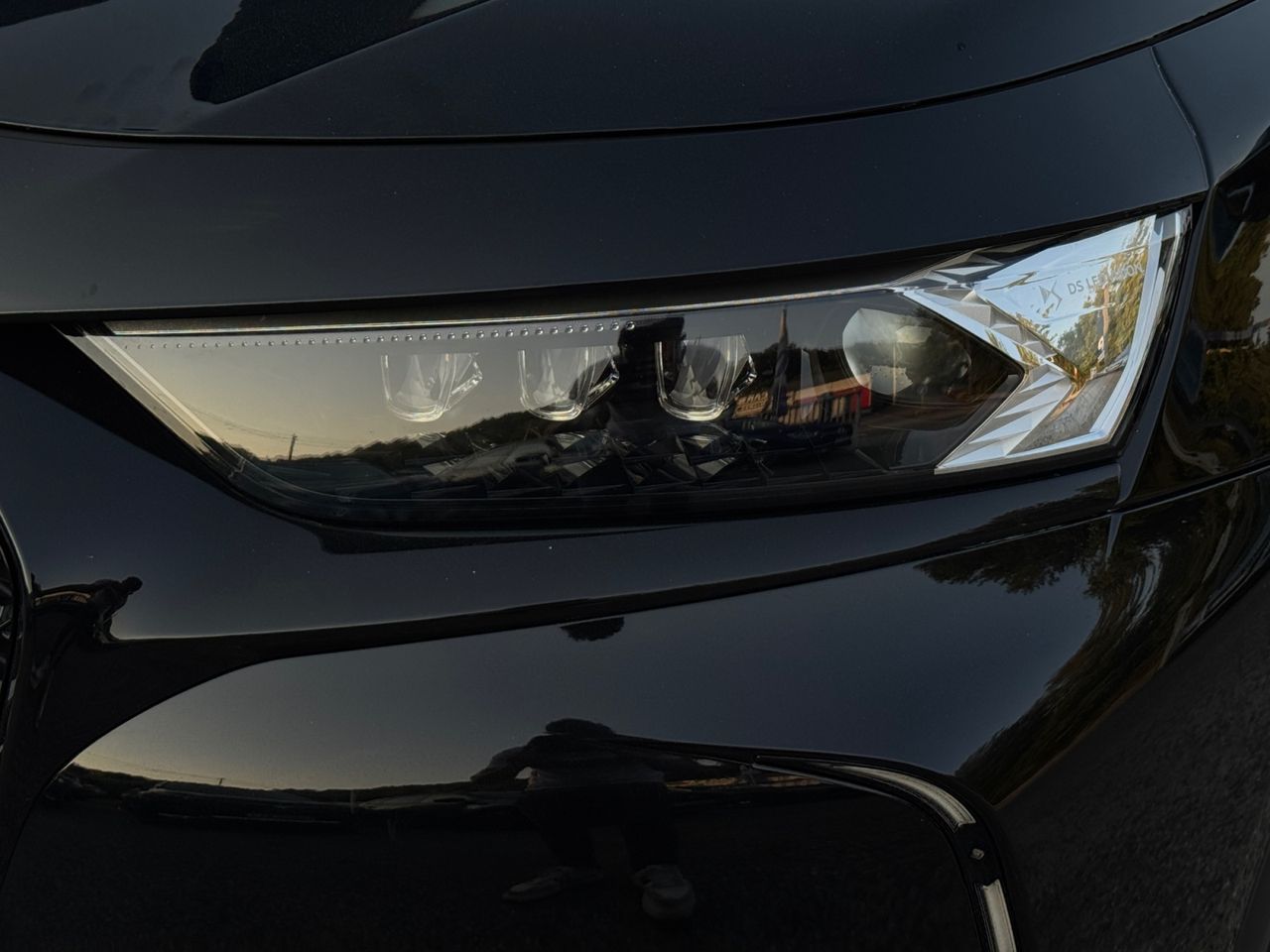 DS DS 7 Crossback E TENSE 300 4X4 LIGNE NOIRE - Foto 2