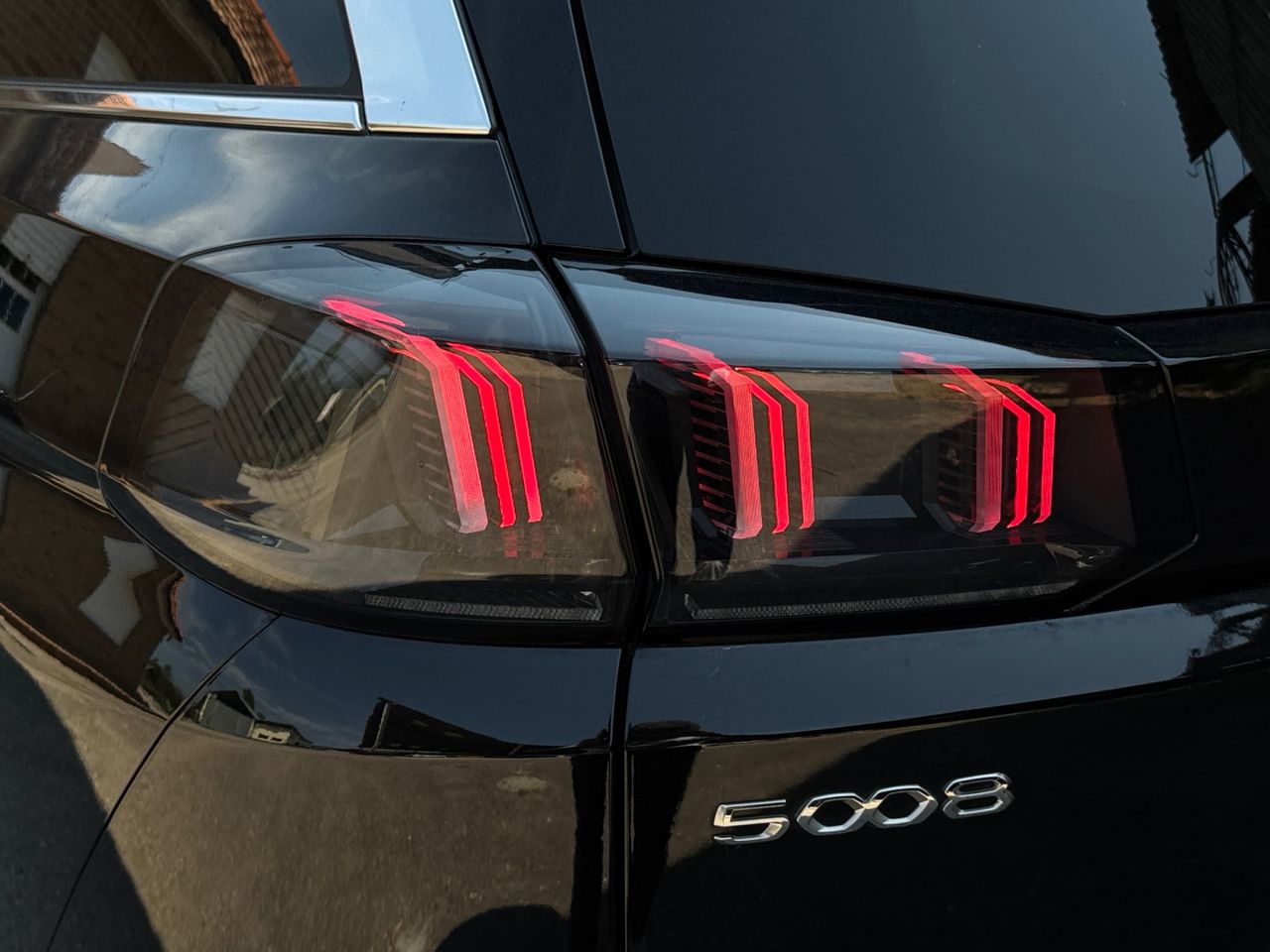 Peugeot 5008 GT BLUE HDI 130 CV EAT8 - Foto 2