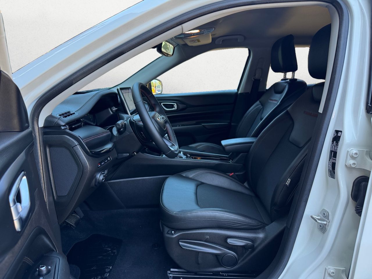 Jeep Compass 4XE 1.3 PHEV TRAIHAWK AT AWD 240 CV - Foto 2