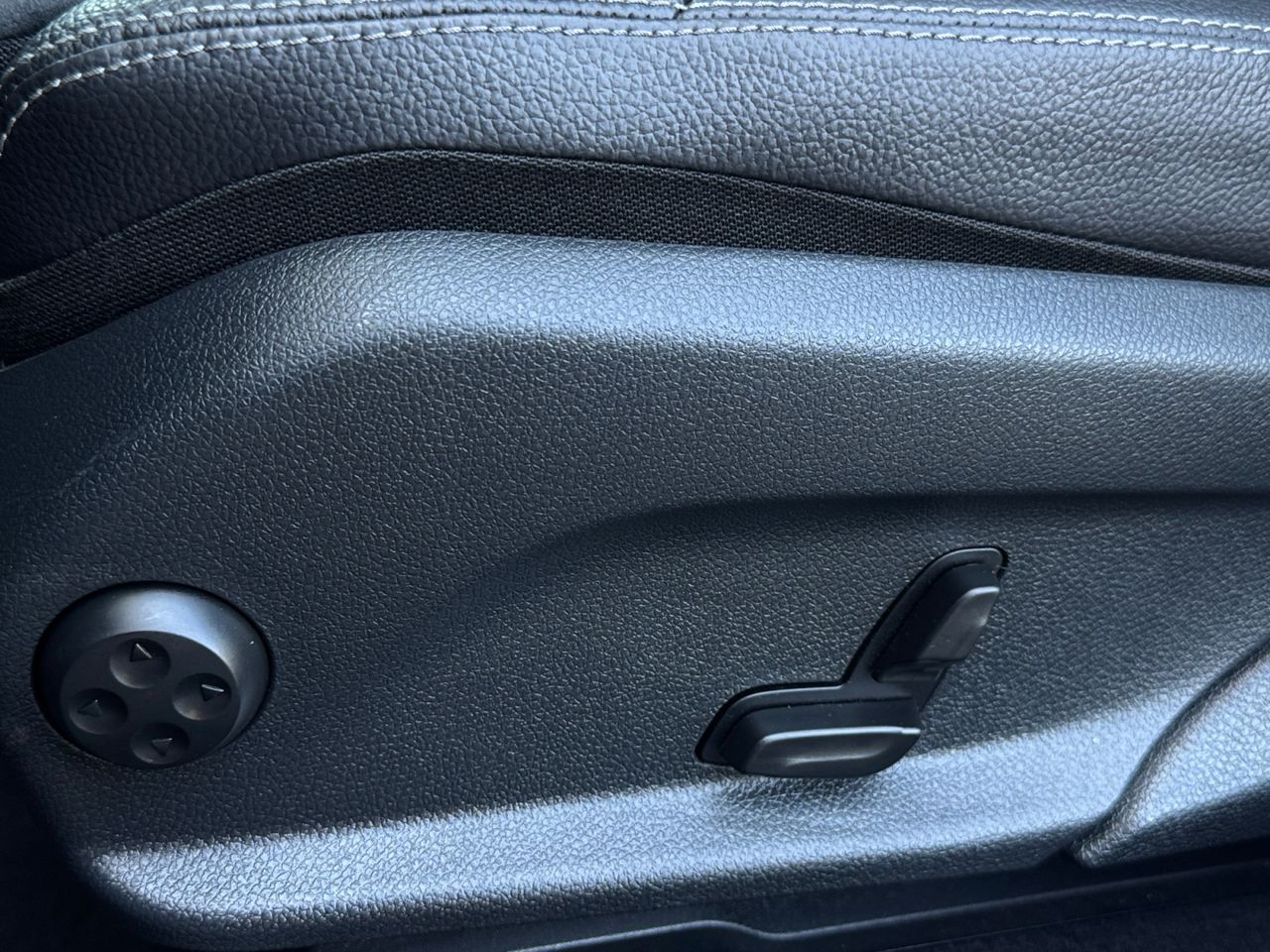 Mercedes GLC 200 D 4 MATIC - Foto 2