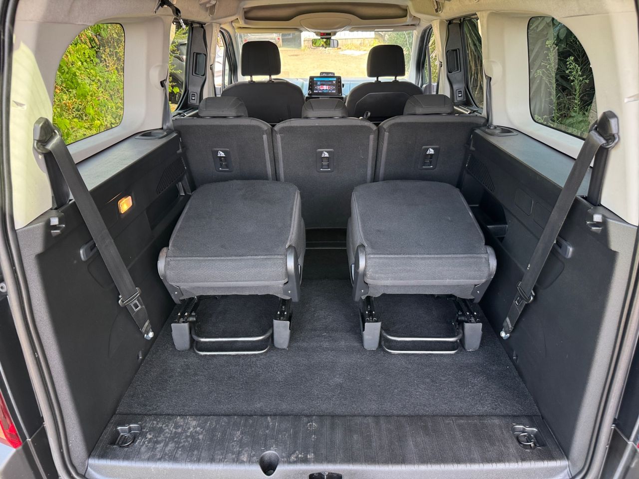 Citroën Berlingo TALLA XL BLUE HDI 130 CV SHINE - Foto 2