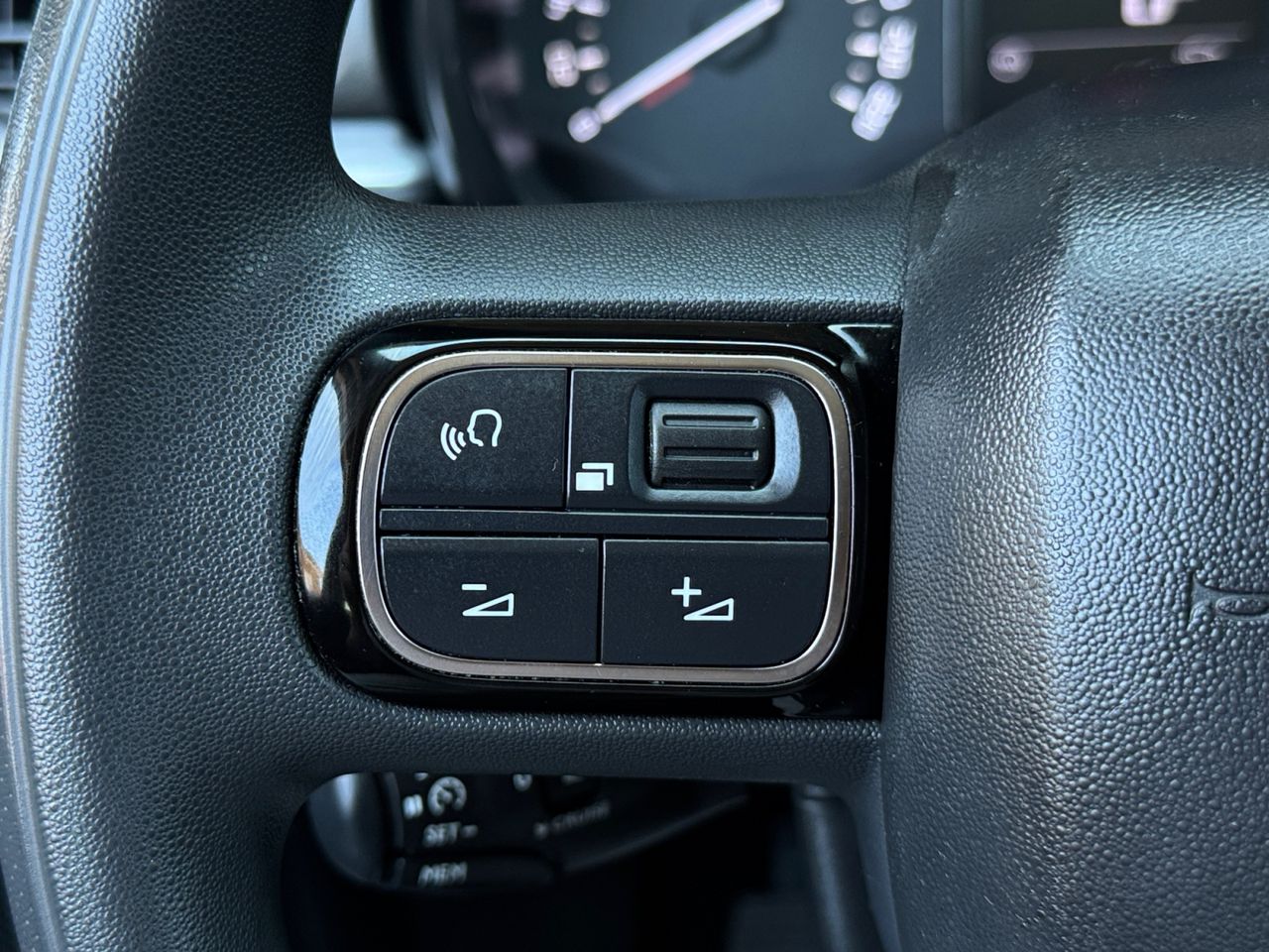 Citroën C3 PURE TECH 83 CV FEEL - Foto 2