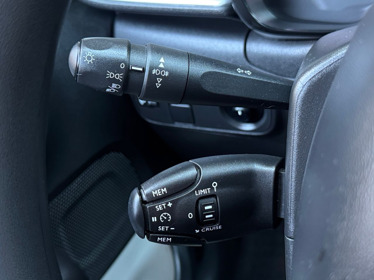 Citroën C3 PURE TECH 83 CV FEEL - Foto 2