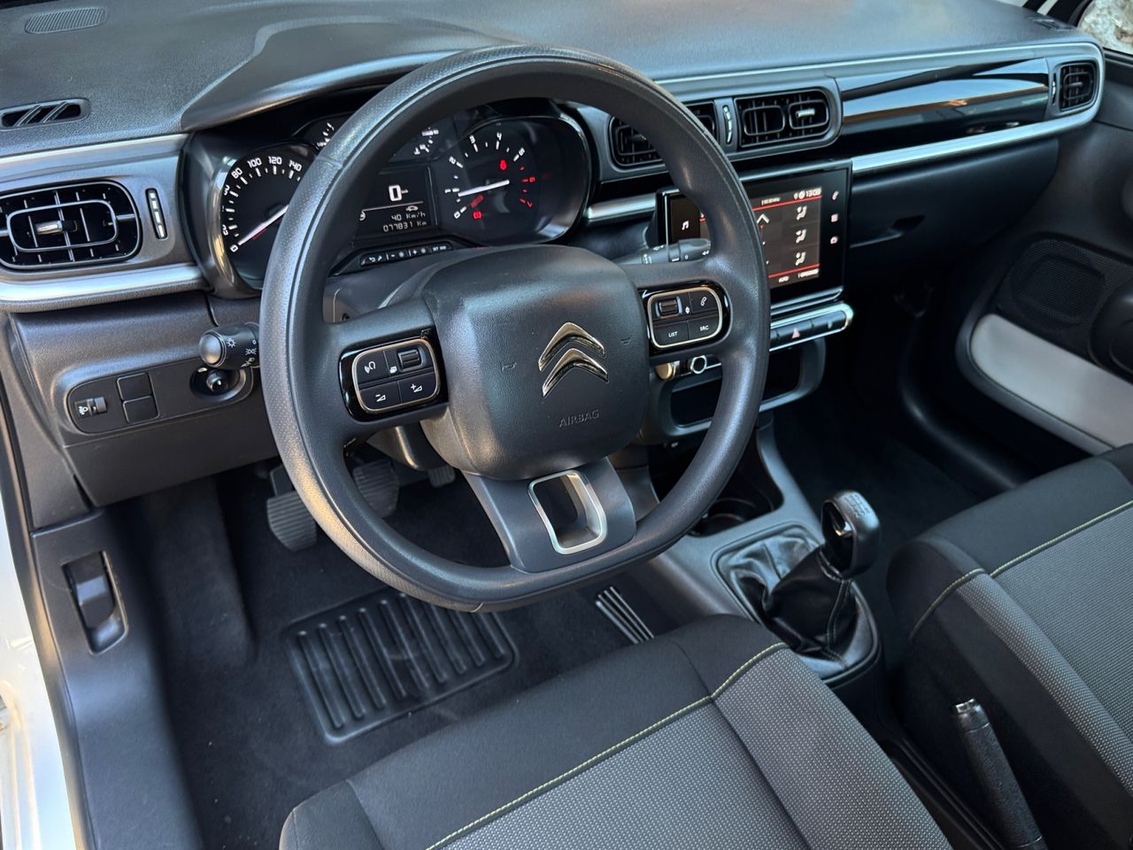 Citroën C3 PURE TECH 83 CV FEEL - Foto 2