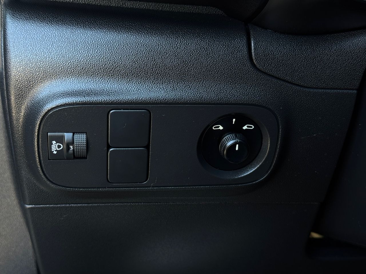 Citroën C3 PURE TECH 83 CV FEEL - Foto 2