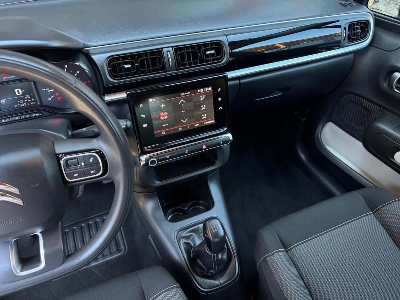 Citroën C3 PURE TECH 83 CV FEEL - Foto 2