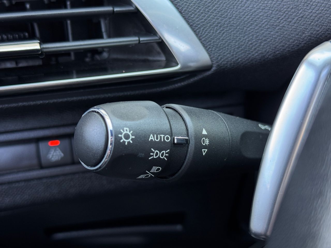 Peugeot 5008 GT BLUE HDI 130 CV EAT8 - Foto 2