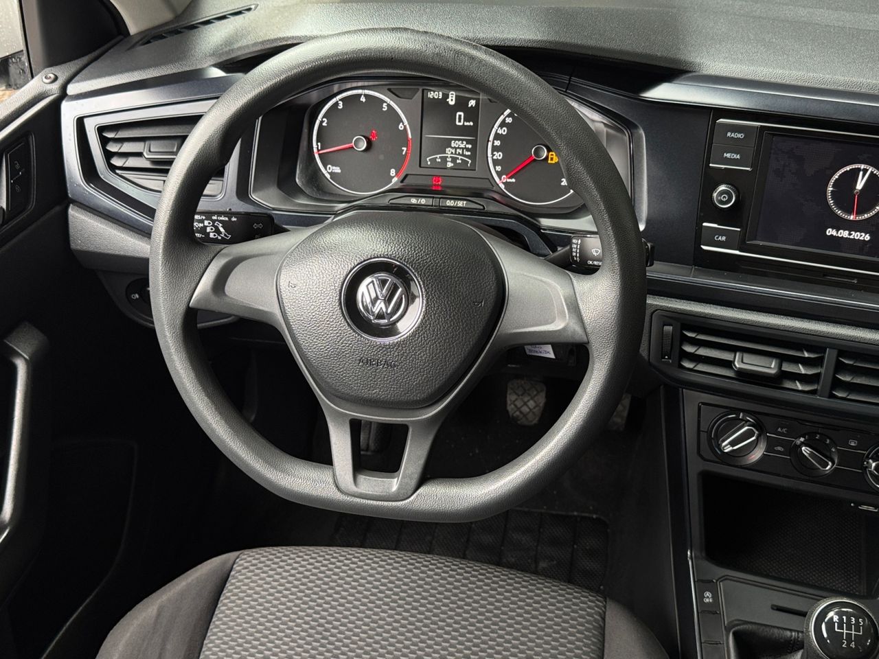 Volkswagen Polo 1.0 ADVANCE - Foto 2