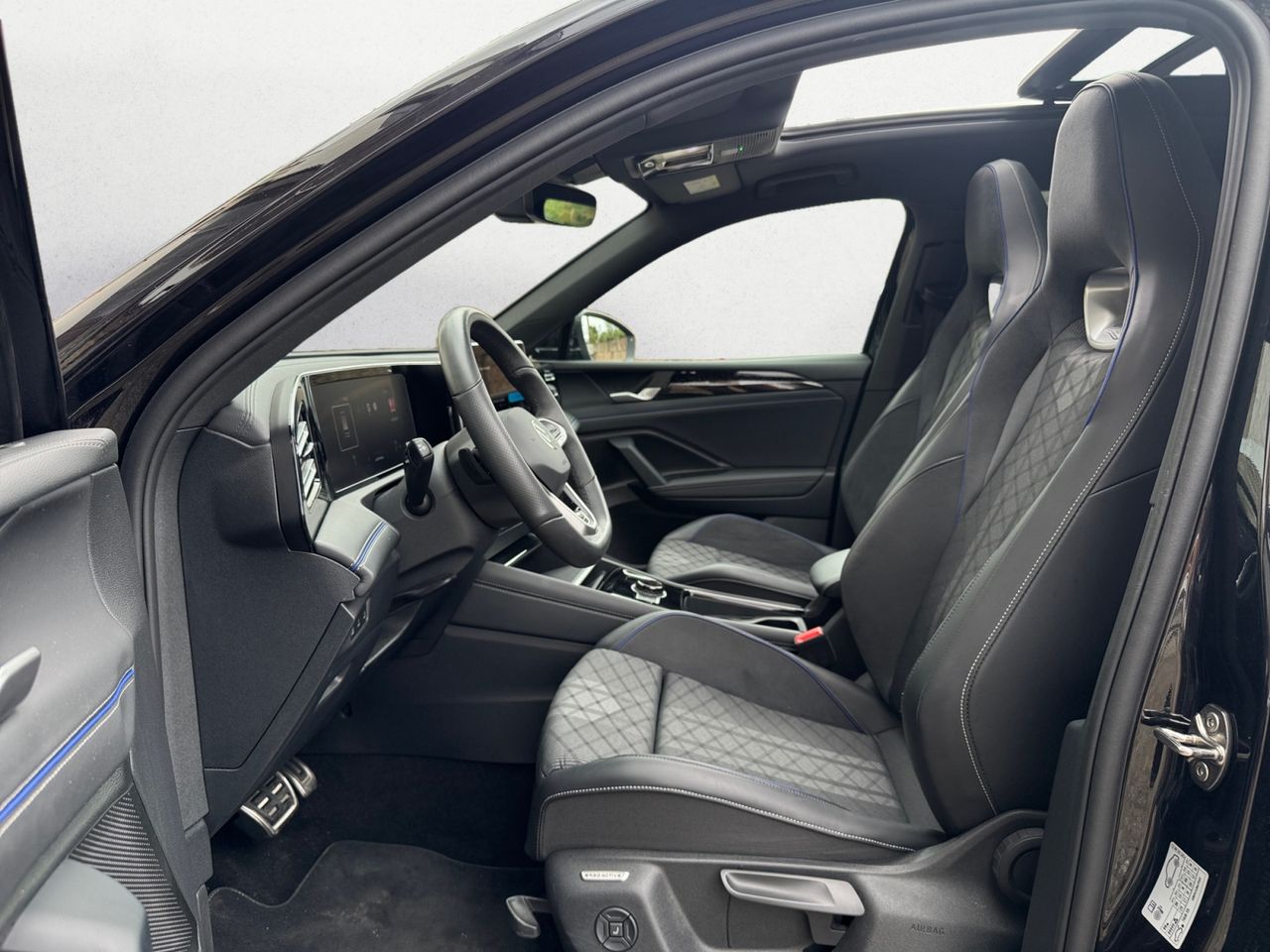 Volkswagen Tiguan R LINE 2.0 TDI 110 KW 150 CV DSG LL20 