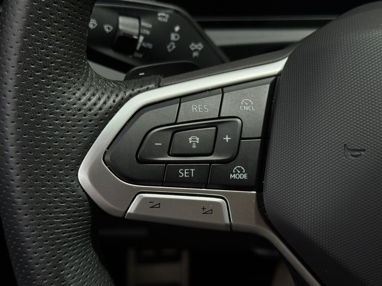 Volkswagen Tiguan R LINE 2.0 TDI 110 KW 150 CV DSG LL20 
