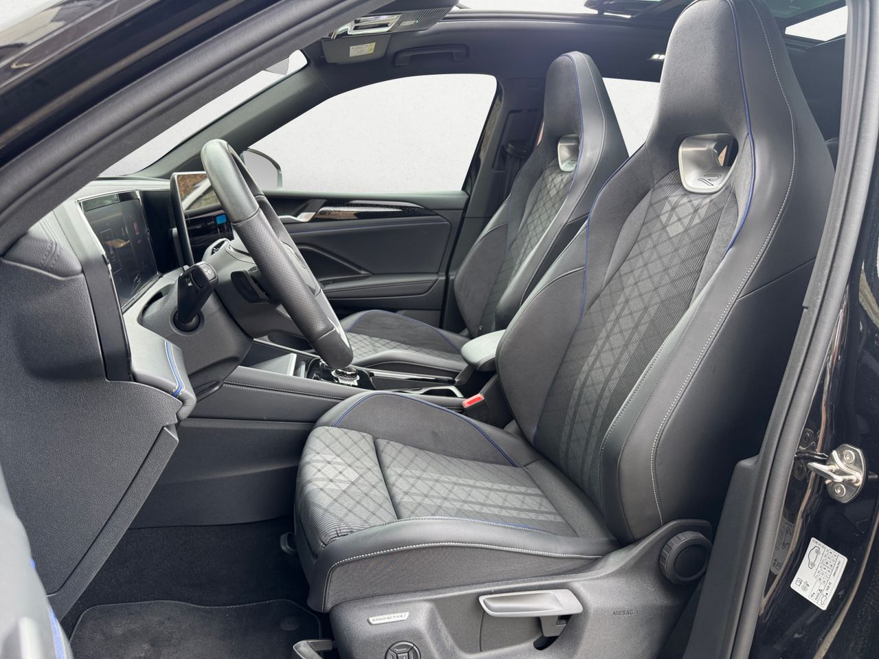 Volkswagen Tiguan R LINE 2.0 TDI 110 KW 150 CV DSG LL20 
