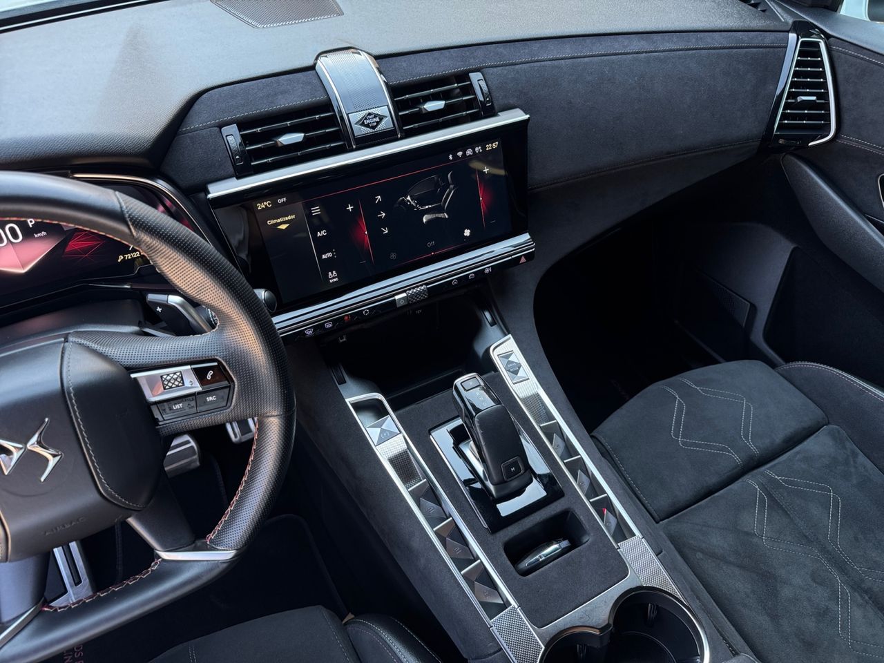 DS DS 7 Crossback BLUE HDI 130 AUT PERFORMANCE LINE - Foto 2