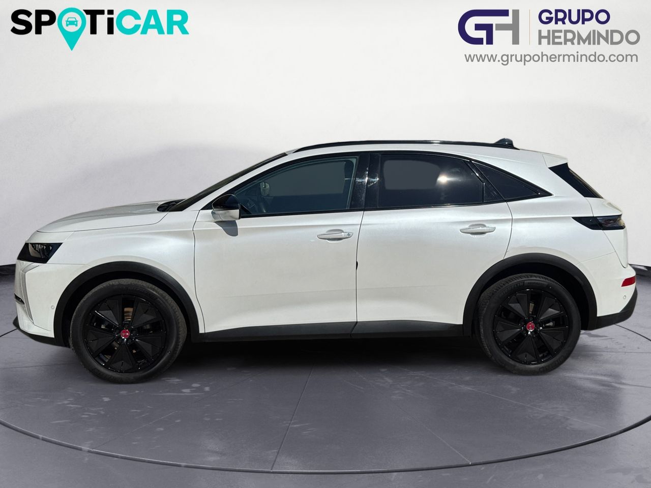 DS DS 7 Crossback BLUE HDI 130 AUT PERFORMANCE LINE - Foto 2