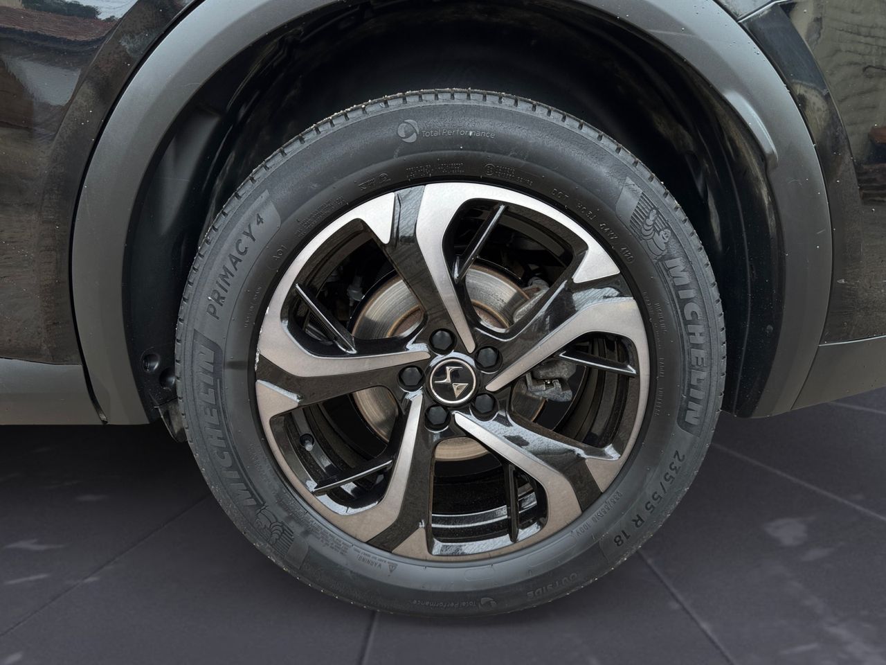 DS DS 7 Crossback BLUE HDI 180 CV AUT SO CHIC - Foto 2