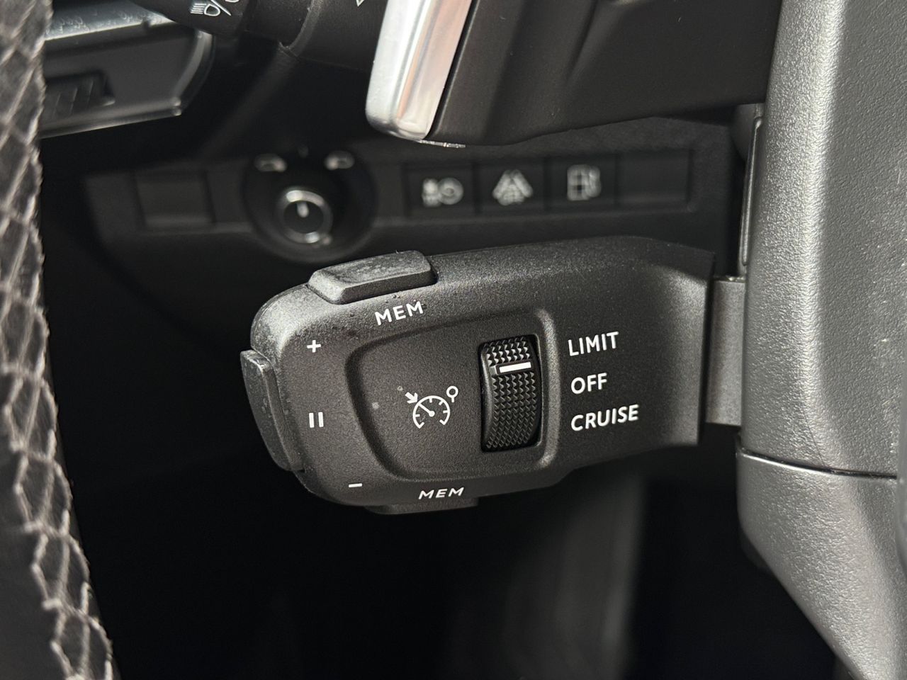 DS DS 7 Crossback E TENSE 4X4 GRAND CHIC - Foto 2