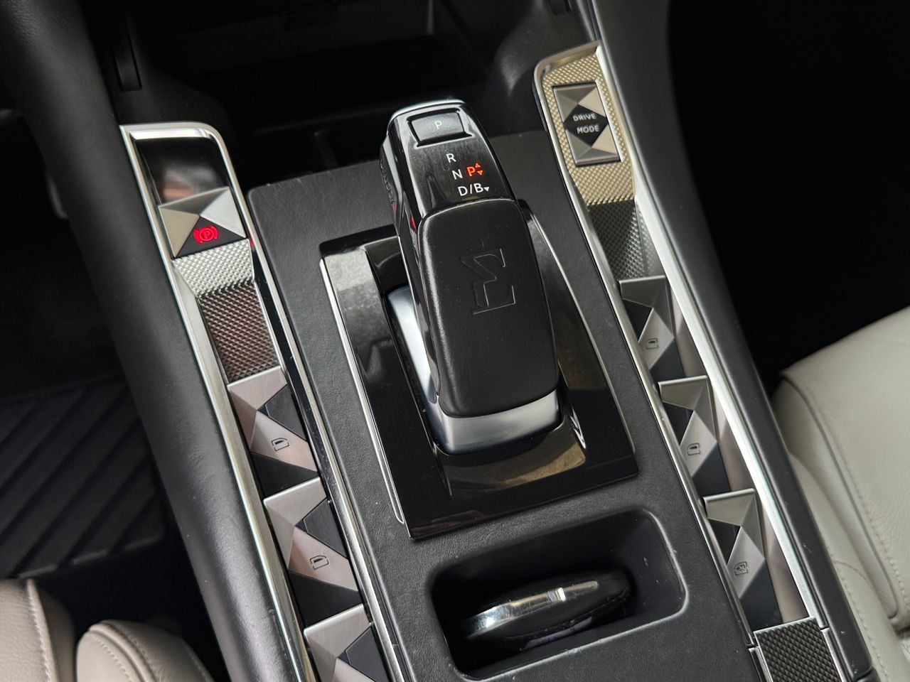 DS DS 7 Crossback E TENSE 4X4 GRAND CHIC - Foto 2
