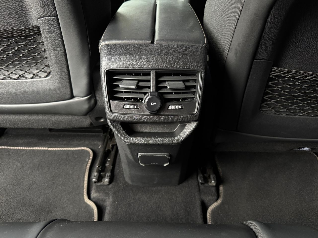Peugeot 3008 GT LINE BLUE HDI 130 CV - Foto 2