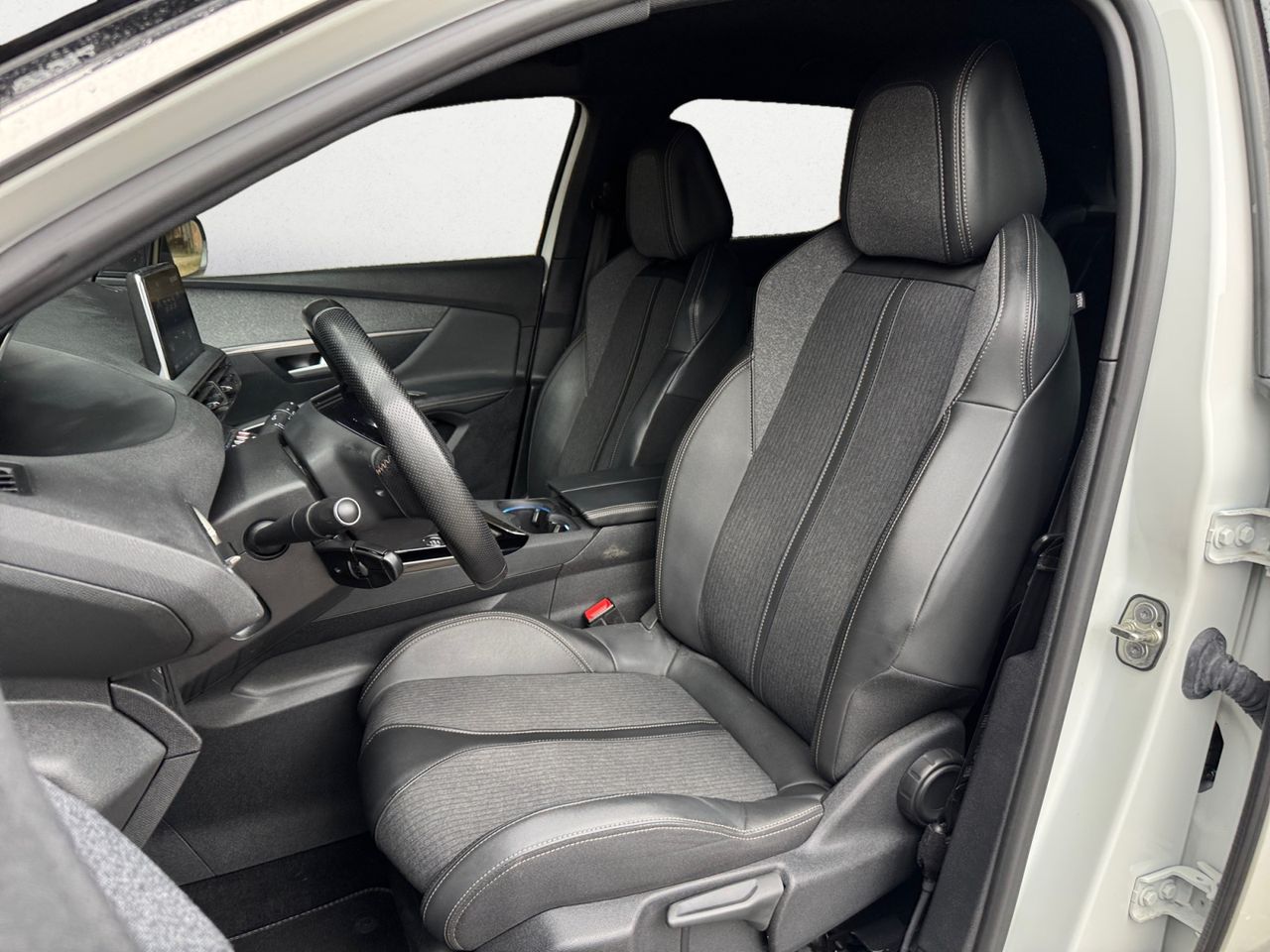 Peugeot 3008 GT LINE BLUE HDI 130 CV - Foto 2