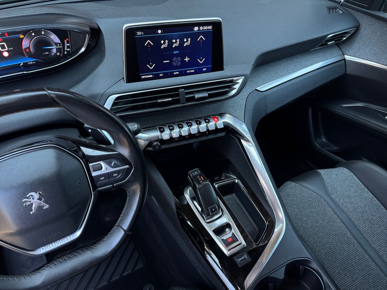 Peugeot 3008 ALLURE BLUE HDI 130 CV EAT8 - Foto 2